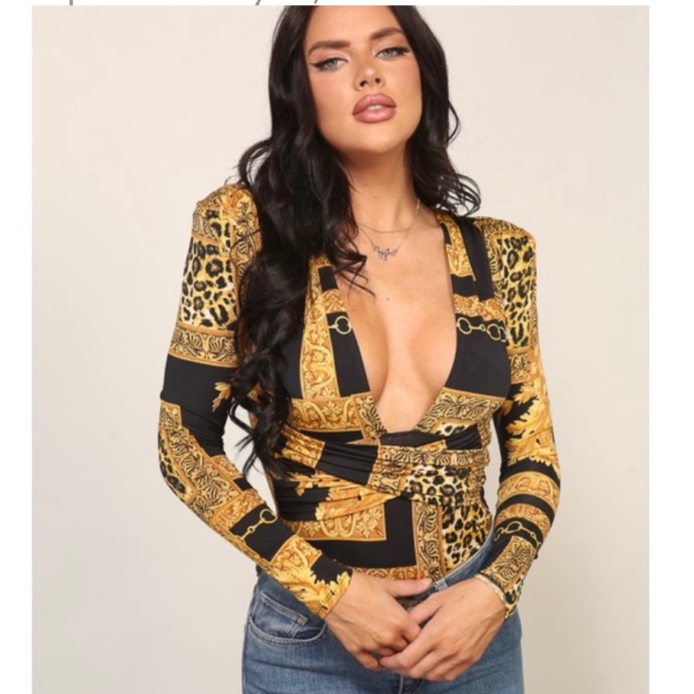 Women's Gold and Black Patterned Top
